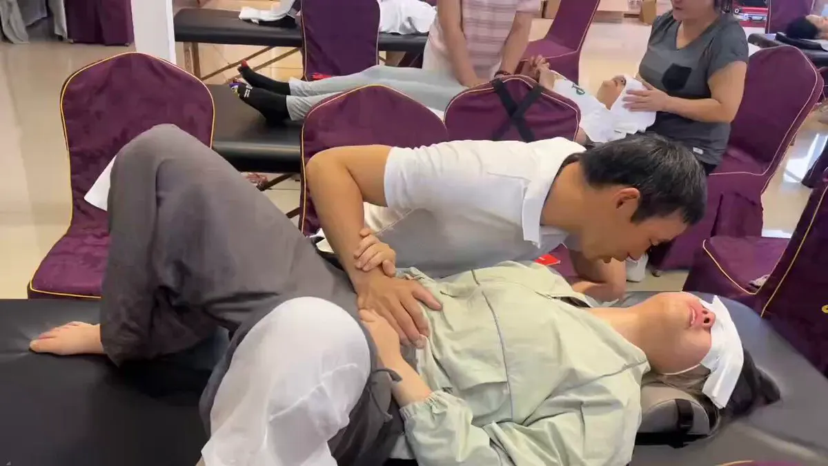这个是什么中国巫术😂 · Inty News