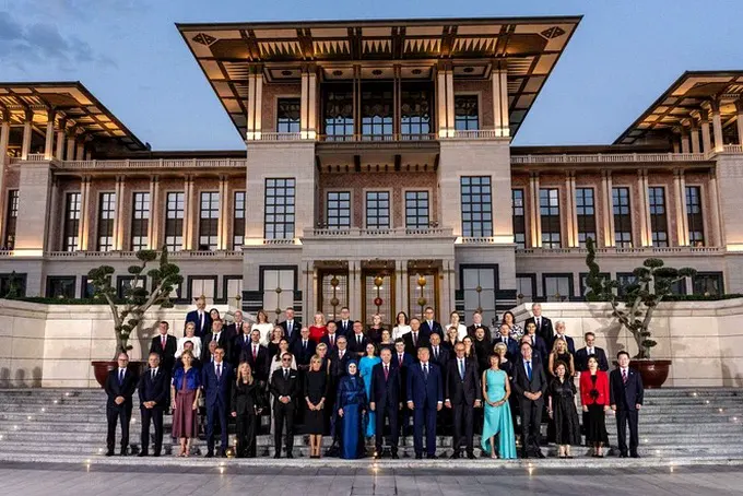 川普政府把英国、法国和波罗的海三国等主要北约盟友排除在一个由五角大楼牵头、讨论联盟未来的工作组之外。 这个规模更小的“卑尔根小组”（Bergen Group）… · Inty News