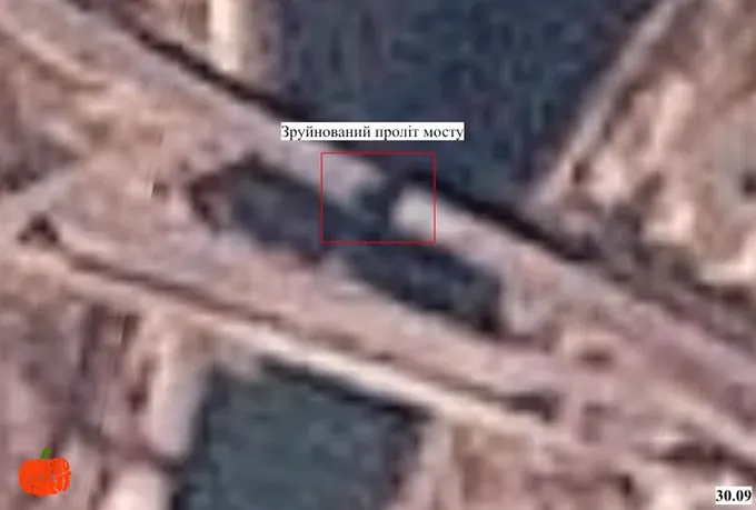连接赫尔松地区与克里米亚的重要陆路通道——琼哈尔公路桥遭到严重破坏。9月26日的卫星图像显示，桥面及相邻通道至少出现3个大洞，公路和军事运输明显受阻；9月30… · Inty News