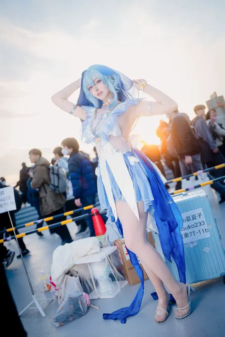 #C107 #C107コスプレ #鳴潮C107 初日、ショアーキーパーのコスプレの會場写真です💦 このシリーズの写真届きました！あまりの美しさに感動です😭😍😍… · Natsuko夏夏子💕C108(日)南 h-13b