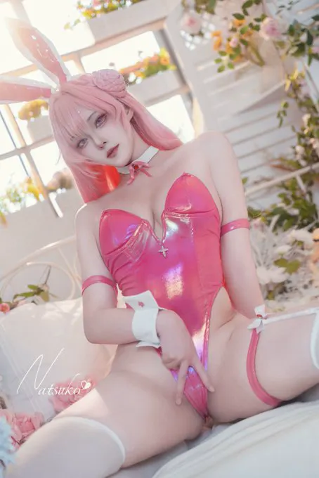 太陽と花に包まれたバニーガールのお嬢様💗 #nikke #メガニケ #ドロシー · Natsuko夏夏子💕C108(日)南 h-13b