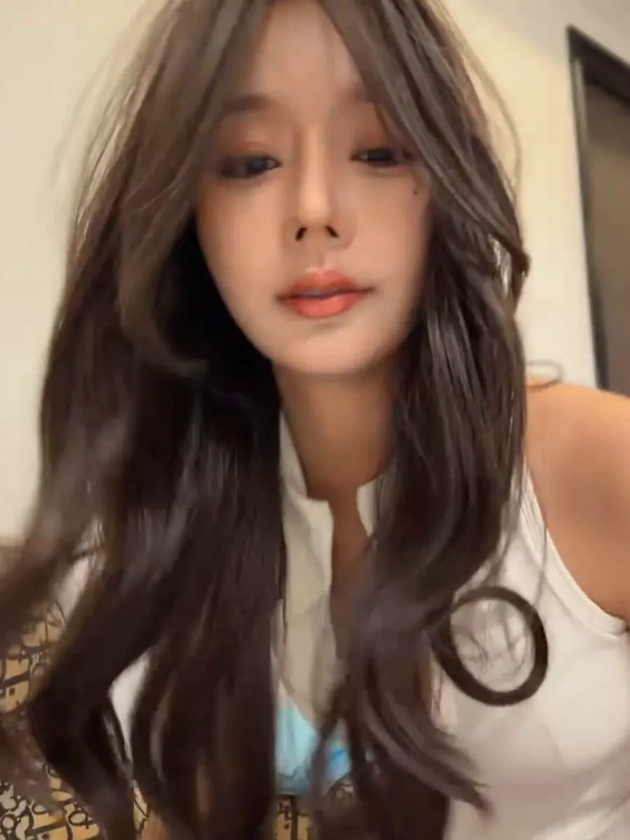 没有男人只能玩假寄吧💦 · 大婊姐精选无码频道