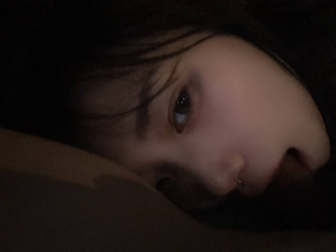 我有睡前吃宵夜的習慣💤 · Lunana