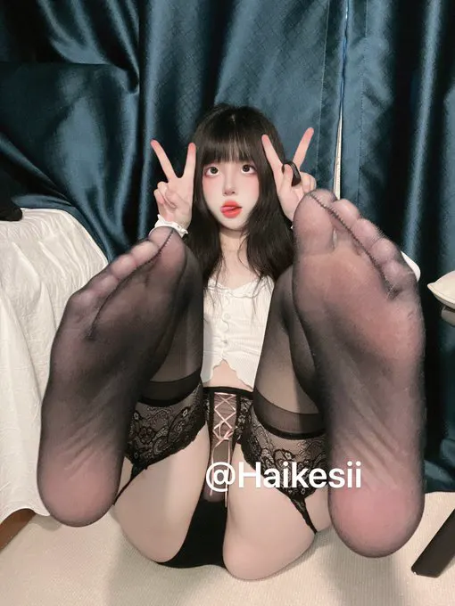 阿黑颜剪刀手！ · 海克斯科技