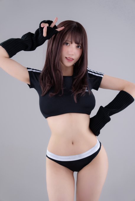 妹っぽい？お姉ちゃんっぽい？ · くろうさぎ🐰🖤