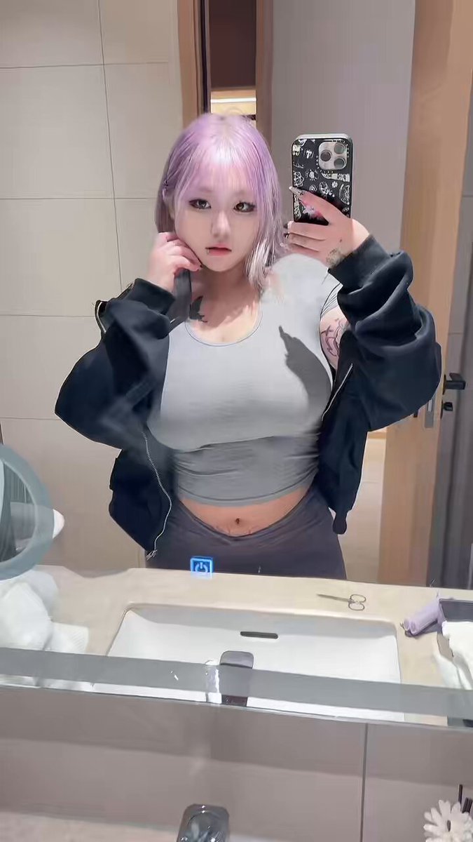 𝑴𝒊𝒄𝒐（@minimicovo）分享的内容