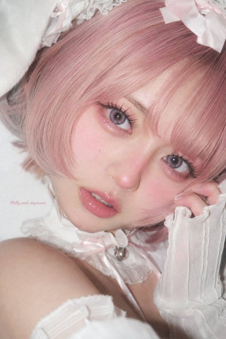 GM✨ このシリーズに記載の顔Promptは文字通り顔のPromptしか入れてないので、カメラ、人物、雰囲気、ネガティブプロンプトは別途お気に入りを加えてます… · AI Girl's Photo Studio
