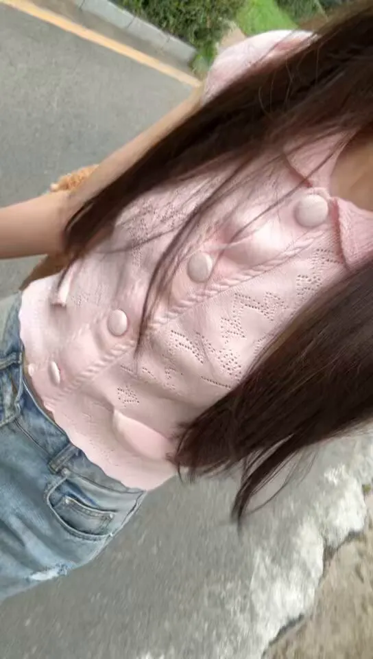 早上好呀 今天是阳光又明媚☀️ · 奶油团团
