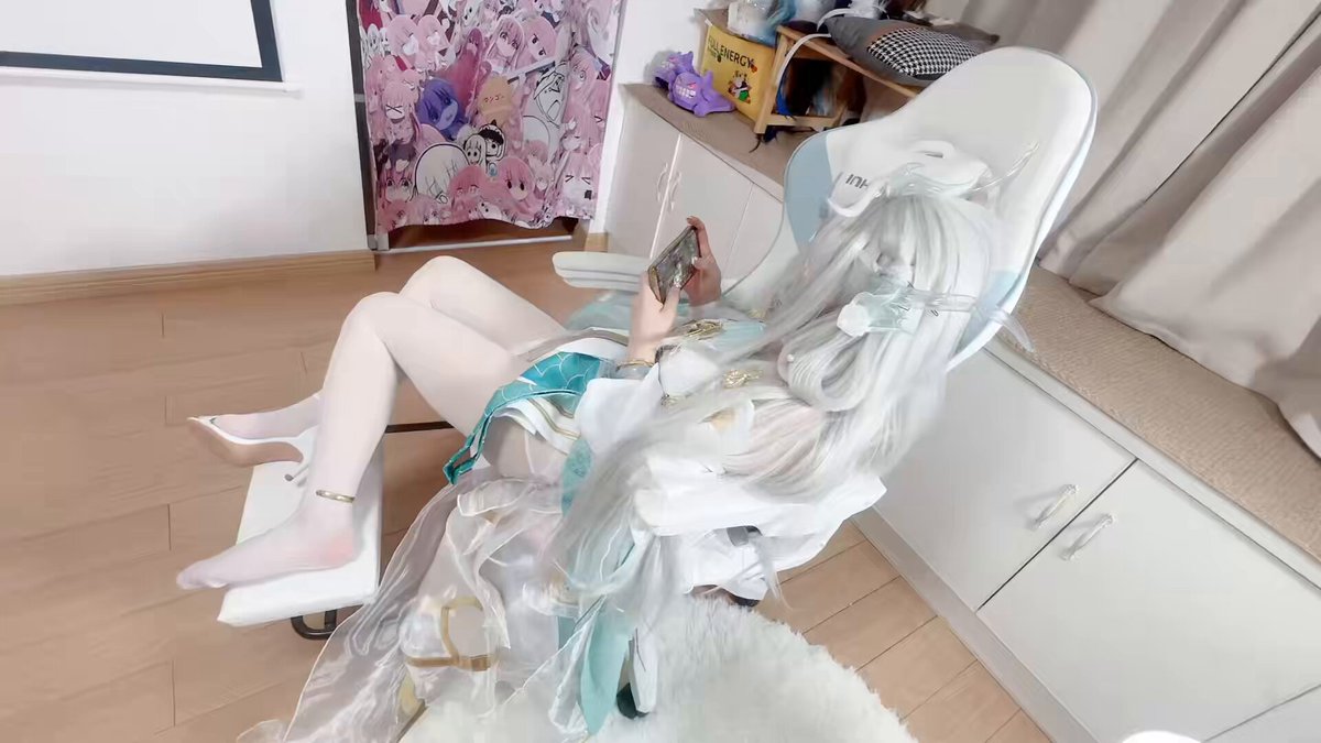 像我这种单身狗，520就比较适合在家里打游戏🎮 · 喜多川💕