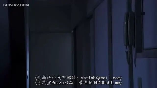 丈夫海外出差，巨乳繼母 #鈴木さとみ 獨守空房！某日驚見繼子晨勃硬挺肉棒，瞬間鬼咥深喉吞到底🔥 跪姿狂吸至根、騎乘扭腰猛幹，魚網襪特寫下禁忌母子交合，濃精中出… · 乐老爺 #JAV