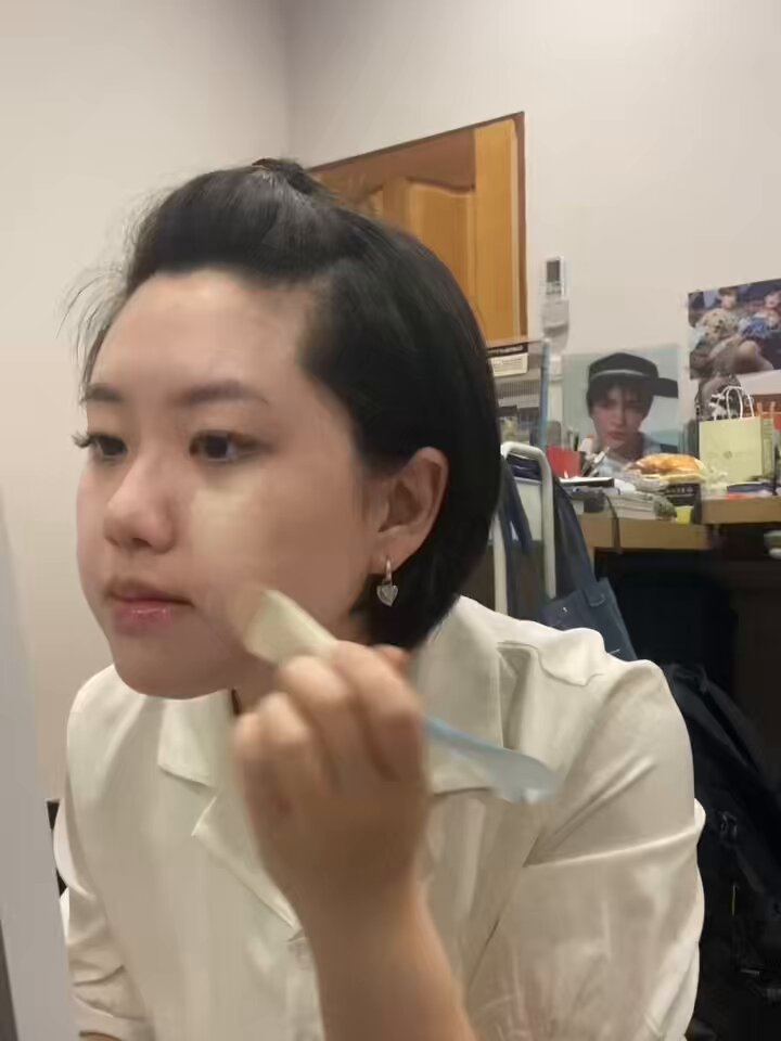 跟我一起化妝唄 · 麻糬