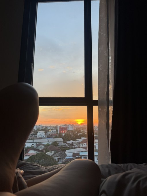 🌄 · ngngam
