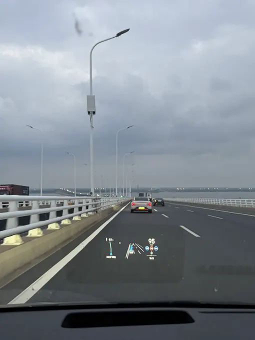 回家回家，要开好久 · 我的枪好长啊
