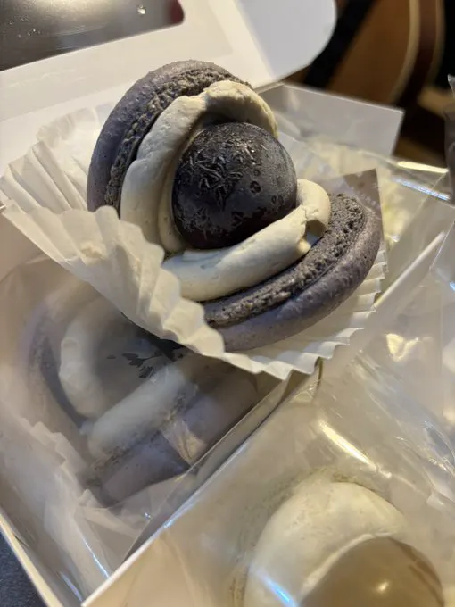 真心佩服朋友們都知道厲害的食物 更感謝他們會想到我這個獨居老人🙏🙏❤️ @NiNiH2033206 · 漢生 Hanson