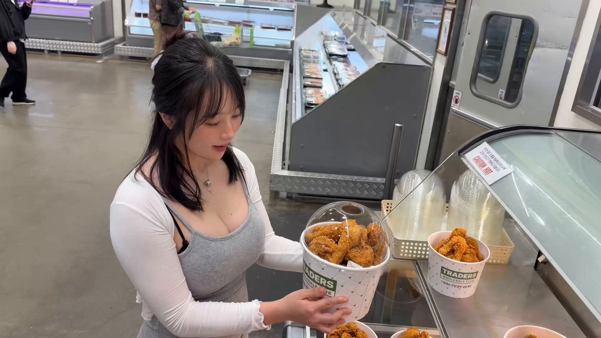 wanna eat chicken with me? 🍗 · WONY