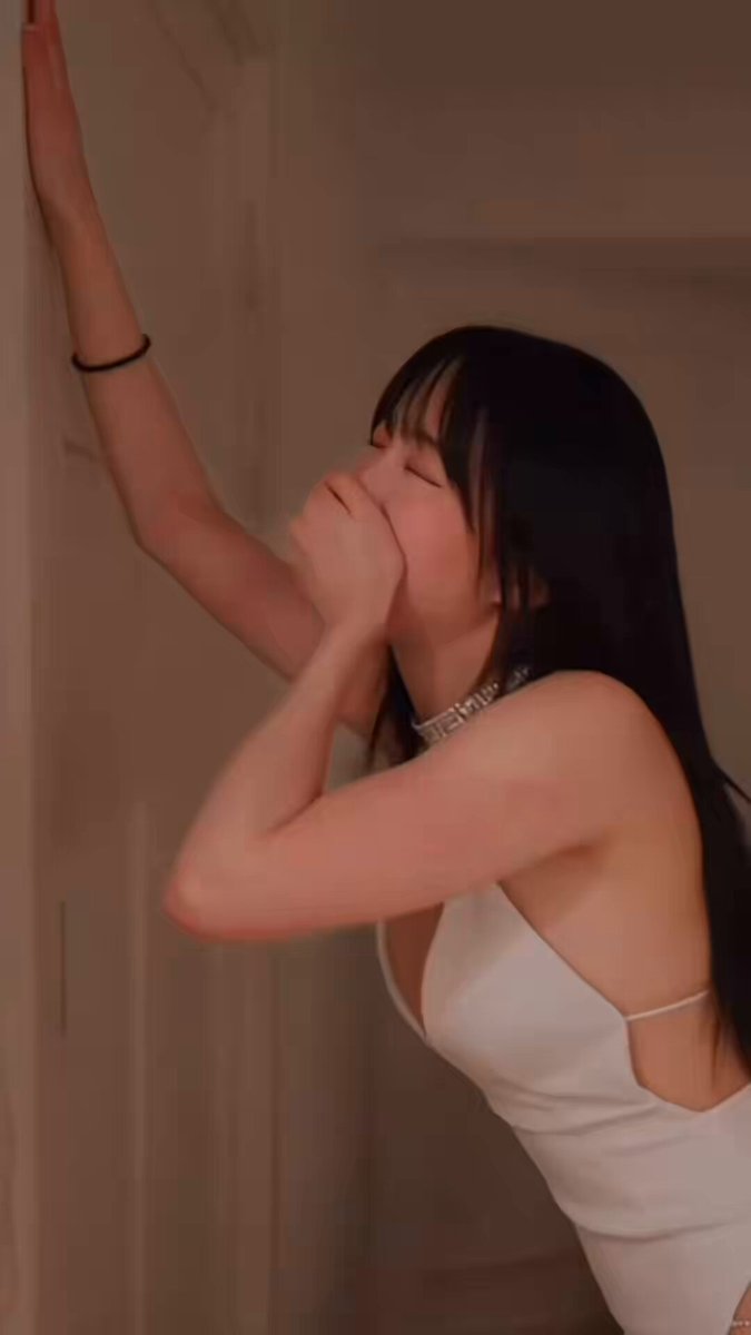Mmmmmmm 😵‍💫😖🫣 · Sera Choi | 최수연