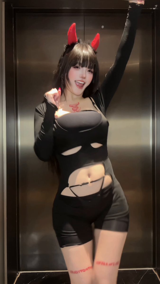 贴贴你 · ririko
