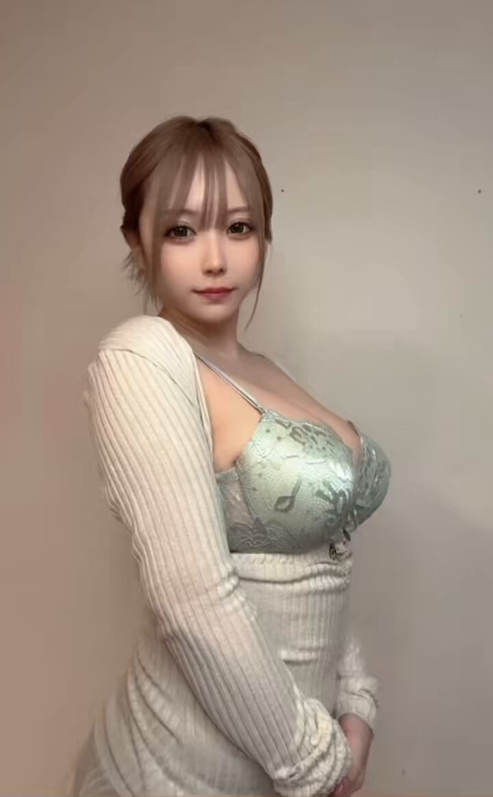 今日の私服♡普段はちゃんと着てます🤣笑 · れ♡