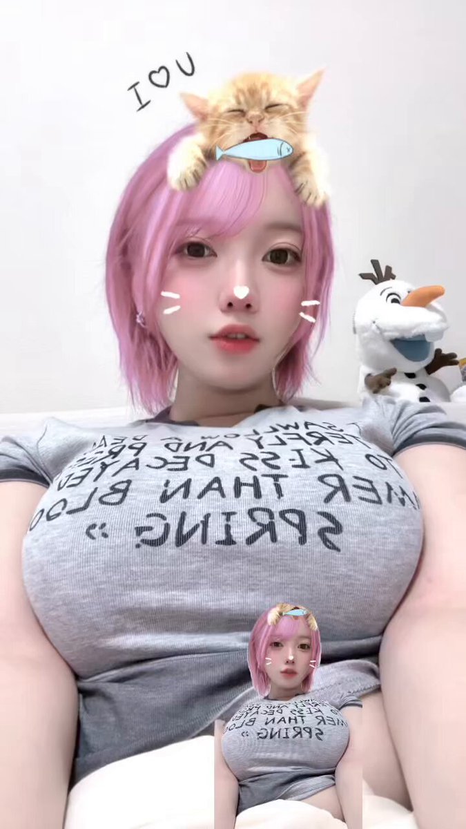 枕として 使う？使わない？ · まりちゃん