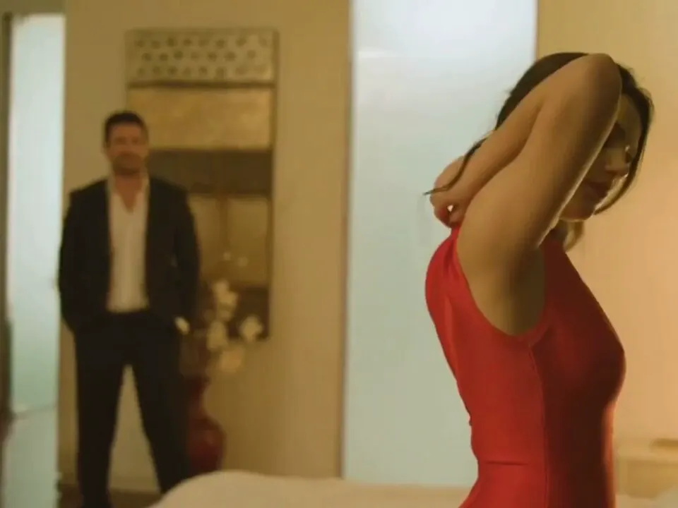 Chudai.....🙊🙊 · Hot mom
