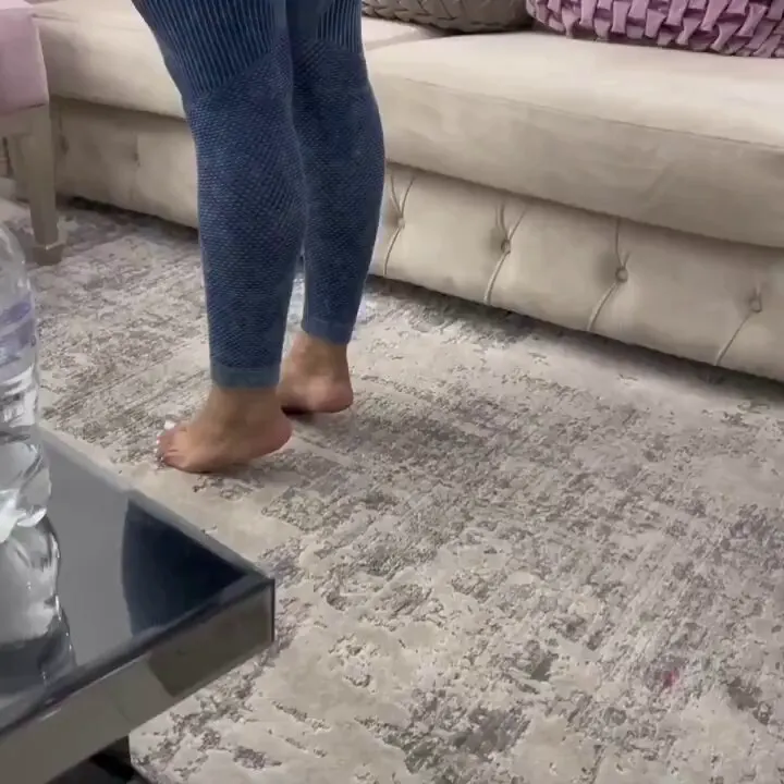 WATAA🔞🔞 · AMATEUR HOUSEWIFE