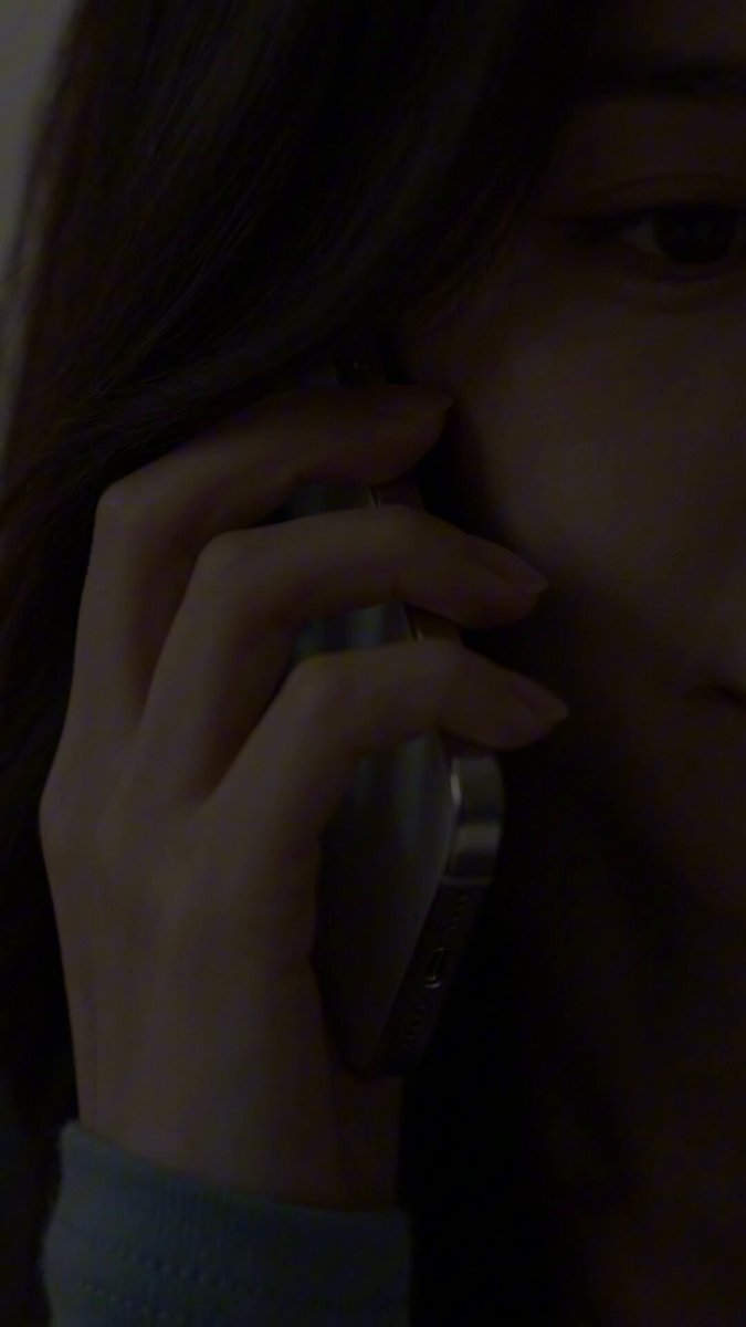黄豆原创《拼逼逼》第3集 儿子结婚缺彩礼，妈妈把做护士的继女偷偷上拼，没想到拼团的男人丧心病狂，连她也干，还被拍了色情视频，沦为母狗。 点击置顶链接下载APP… · 黄豆魔改短剧