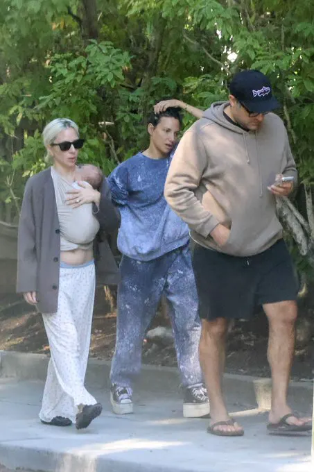Lady Gaga and Michael Polansky welcome their first baby together · non aesthetic things