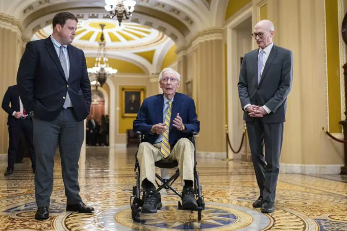 Mitch McConnell returns to the Senate after three month absence The 84 year old… · non aesthetic things