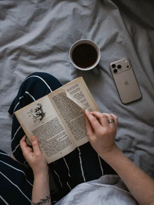Singapore is rewarding people for spending at least 15 minutes a day reading, a… · non aesthetic things