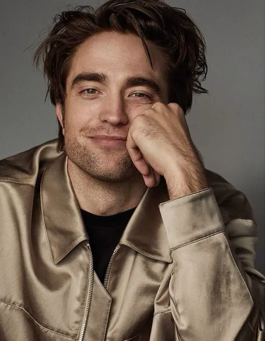 Robert Pattinson says ‘Transformers’ captured the look of the 2000s “Movies had… · non aesthetic things