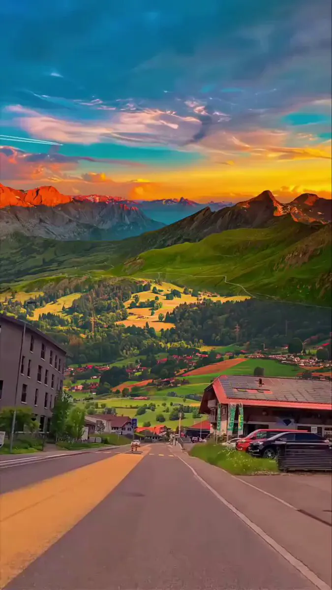 📍 Grindelwald, Switzerland 🇨🇭 格林德瓦，瑞士 · 短剧速看 每日更新