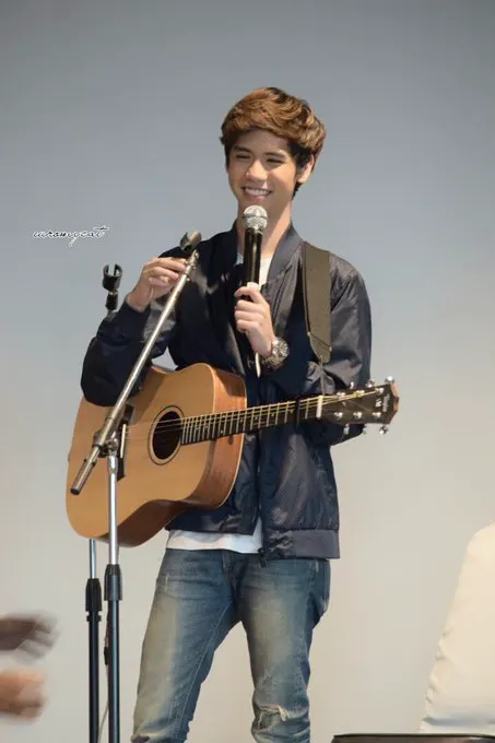วิวัฒนาการความน่ารักของผช.ที่ชื่อ>> @ssingss · 梦幻国漫社
