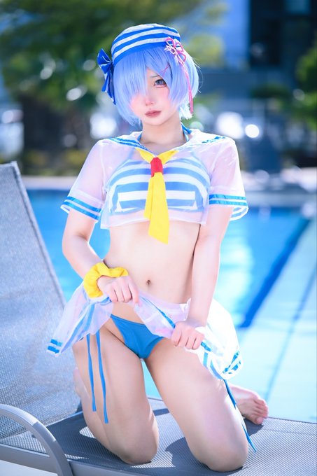 夏なので水着レムちゃん‼️ · nao