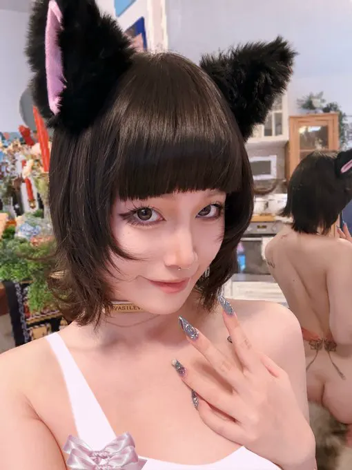 (=^x^=) · 瓦西列娃的日记本