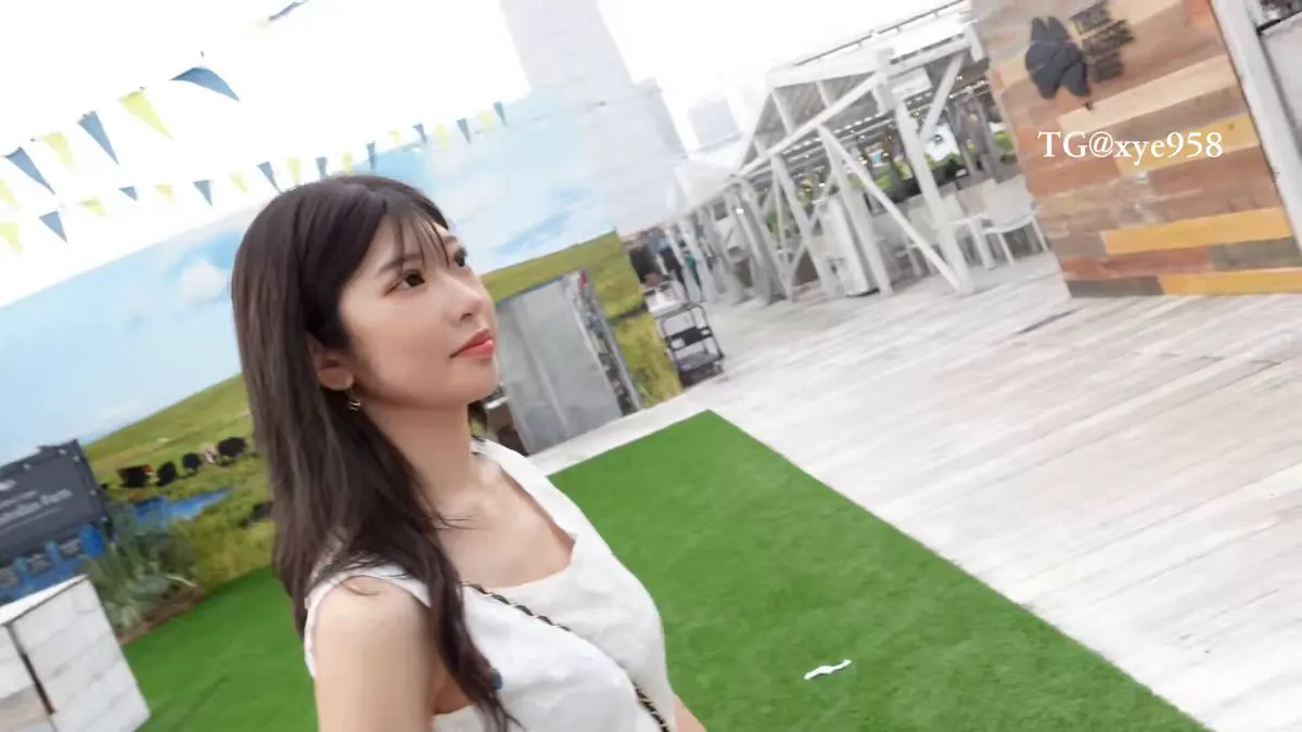 全脸出镜 无法斩断执念的纠缠男人末路 忘不掉拥有迷人F罩杯巨乳身材的她 再次内射 这本该是至福的时光却终将迎来终结 【出演女优】：石川祐奈 @KazamaTo… · 樱花