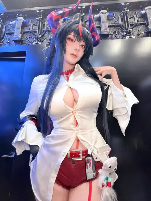 Shinku 真紅🔥 #AX2026 #NTE #AnimeExpo #NevernesstoEverness · 菌烨tako